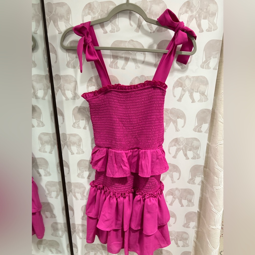 Really cute women’s ruffle dress